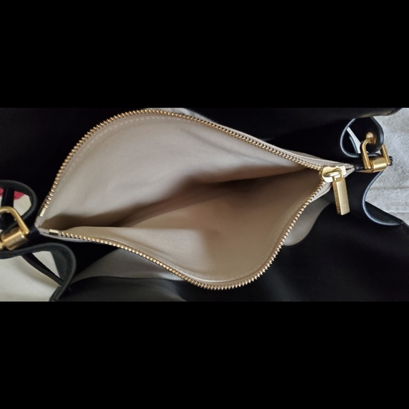 Tory Burch Lee Radziwill Double Bag - Picture 11 of 14